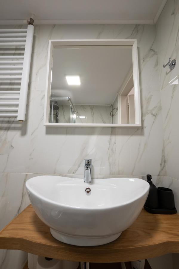 Ikos Central Spacious Apartment 테살로니키 외부 사진